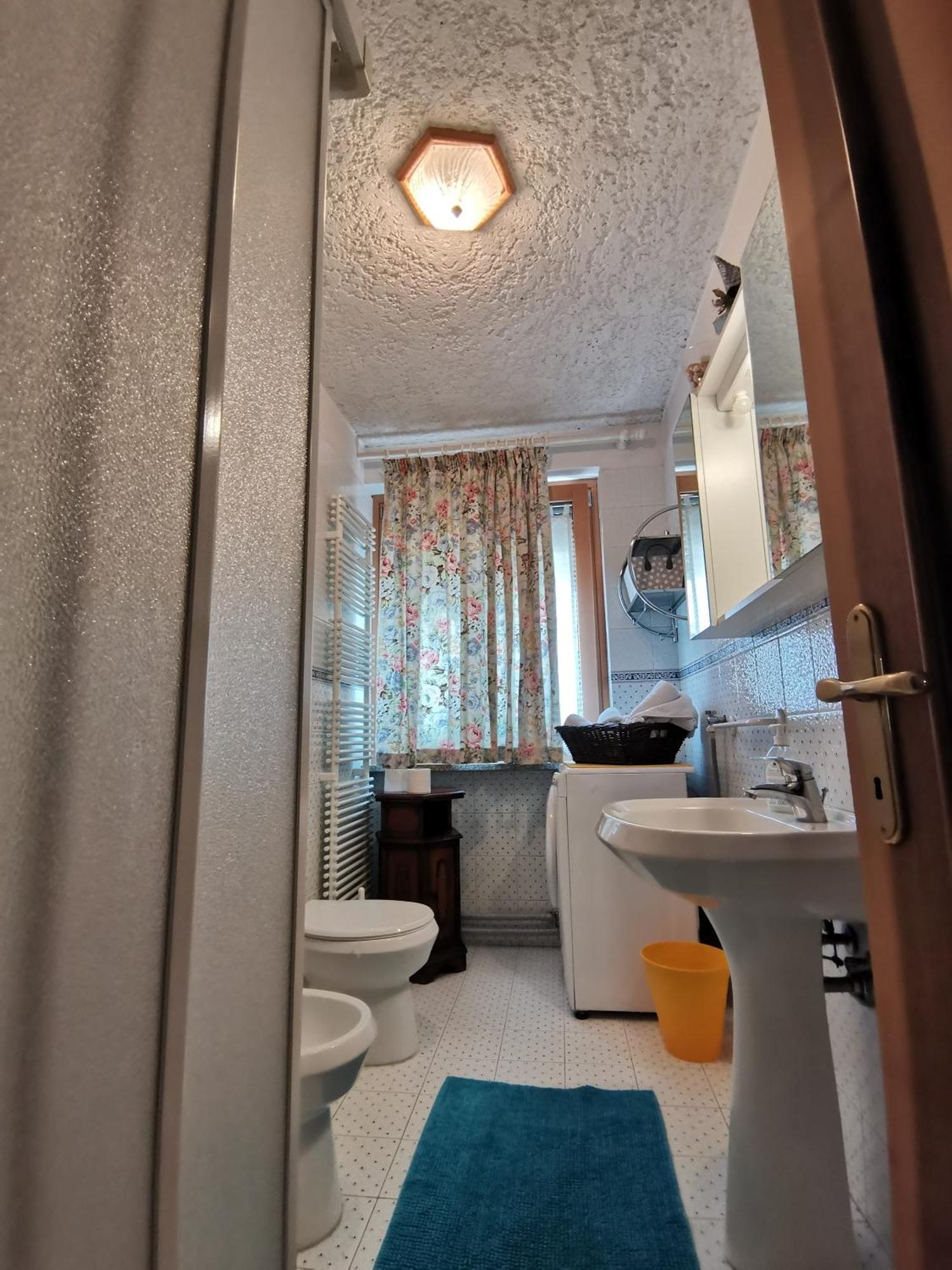 Ferienwohnung Mansarda A Carciato, Trilocale In Montagna Dimaro Exterior foto